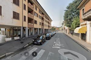 Negozio di 120mq in centro a Rho, 6 vetrine