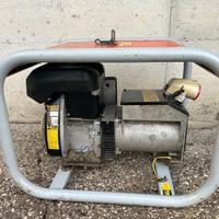 Generatore di corrente 380-220v