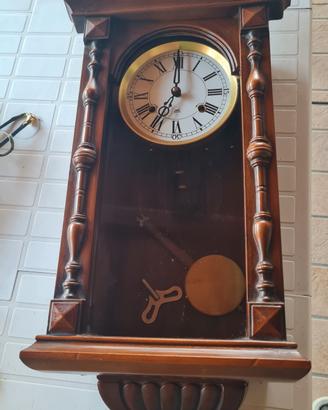 orologio a pendolo