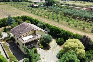 VILLA SINGOLA A SANT'ELIA FIUMERAPIDO