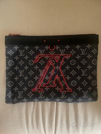 Louis Vuitton Pochette Apollo Monogram