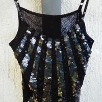 Top paillettes nere