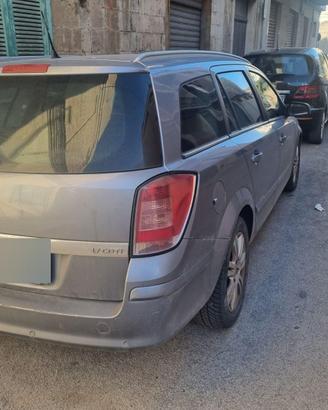 Opel Astra S.W. 1.7 (101 CV) allestimento Cosmo +