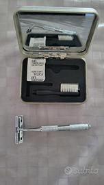 set barba rasoio e spazzolino da viaggio