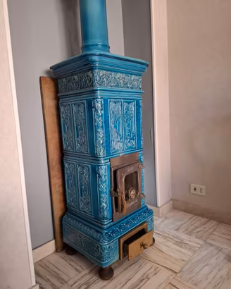 Stufa a legna Castellamonte Cielle - Ceramica Blu 