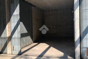 BOX A NOVATE MILANESE