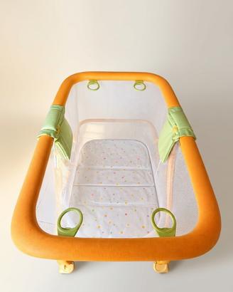 Lettino+ Box Bambino. Buono Condizioni.