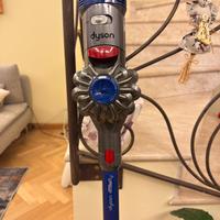 Dyson V7 fluffy