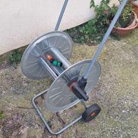 Carrello avvolgitubo