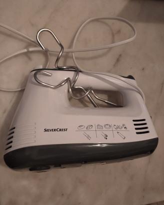 Silvercrest SHSMB 300 - motore e fruste impasto