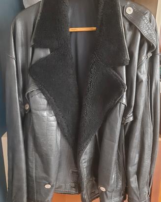 Giacca nera in pelle anni '80