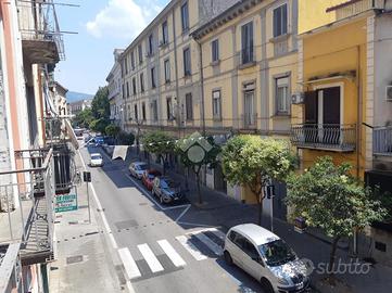 4 LOCALI A NOCERA INFERIORE