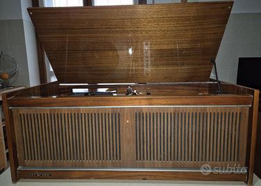 MIVAR Mobile Vintage con Radio e Giradischi