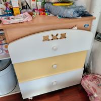 fasciatoio Pali con vasca bagnetto 