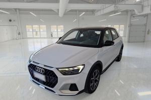 AUDI A1 35 TSI CITYCARVER ADMIRED 5 PORTE BERLINA