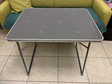 5 Tavolini da campeggio