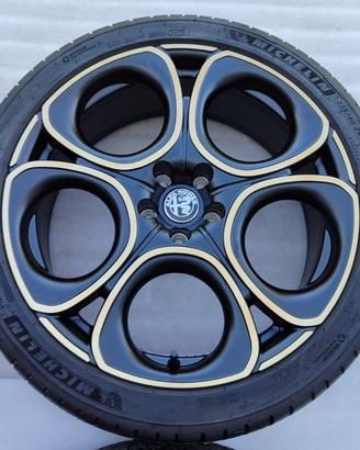 4 Cerchi 20" Alfa Romeo Tonale con Gomme Michelin