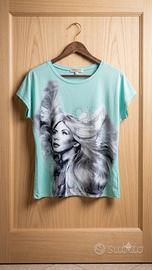 t-shirt con stampa viso  strass/brillantini 