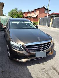 Mercedes 220