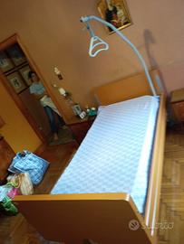 Letto sanitario motorizzato