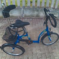 Bicicletta a tre ruote
