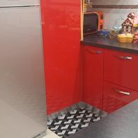 Cucina Angolare Moderna Rosso Lucido + Forno e Pen