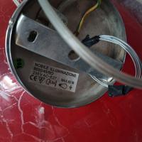 lampadario globo a sospensione rosso