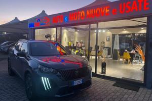 Peugeot 2008 PureTech 130 S&S EAT8 Allure, vettura