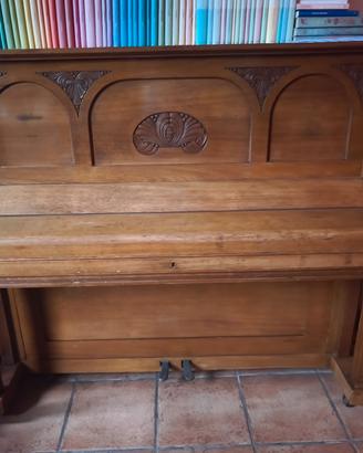 pianoforte C. Neumann