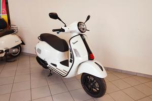 Piaggio Vespa GTS 310 Super Sport Nuovo modello 20