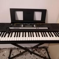 Yamaha PSR243 tastiera