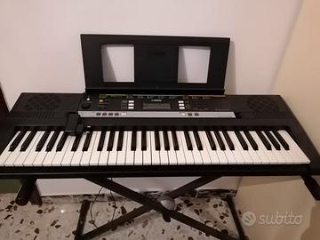 Yamaha PSR243 tastiera