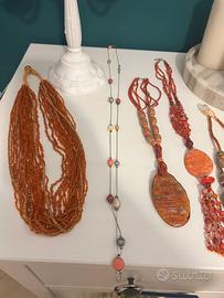 Collane bigiotteria e argento