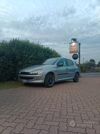 PEUGEOT 206 1.4 8v 
