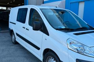 Fiat scudo 5 posti con vano di carico