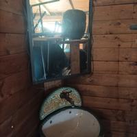 specchio + lavello. in ceramica