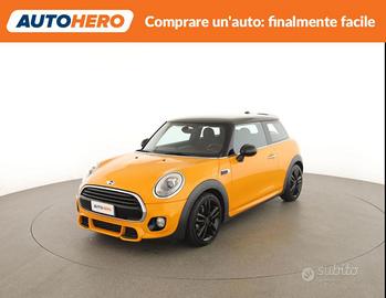 MINI Cooper RW85837