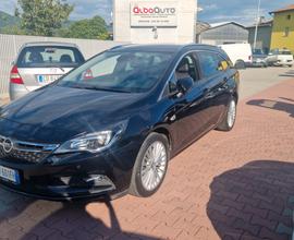 Opel Astra 1.6 CDTi 110CV garanzia 12 mesi