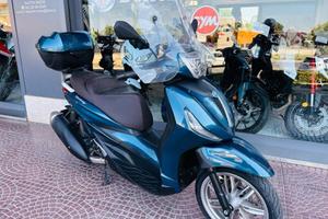 PIAGGIO Beverly 300 i.e. TUTTO INCLUSO ANCHE PAS