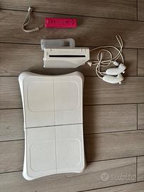 Consolle Nintendo Wii e balance board