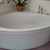 VASCA DA BAGNO ANGOLARE