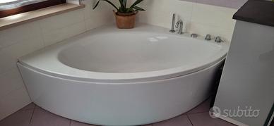 VASCA DA BAGNO ANGOLARE