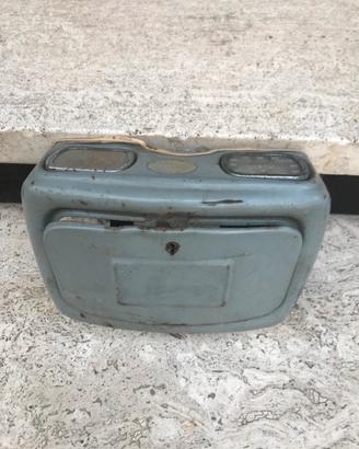 PORTAOGGETTI RARO CON CONTACHILOMETRI LAMBRETTA LD