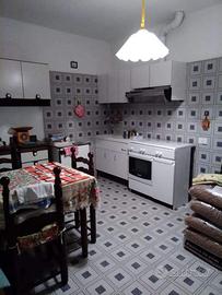 Bilocale arredato a Giusvalla ( Savona )