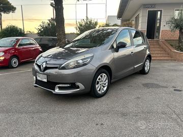 Renault Scénic XMod dCi 110Cv Energy Limited