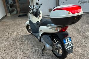 SH 150 i