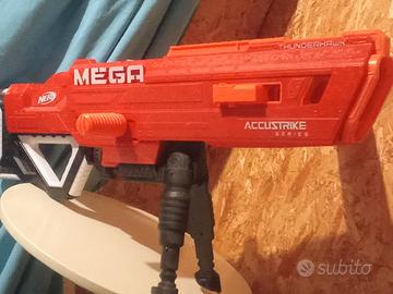 Pistola Nerf Mega Accustrike Thunderbolt 