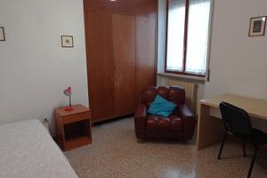 Stanza singola libera da giugno