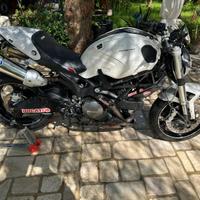 Ducati Monster 696+ 2009 - A2