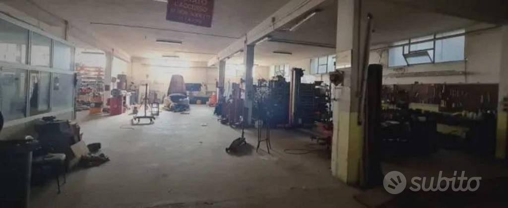 Immobile in asta di 296 m² con più di 5 locali a P - Vista 5